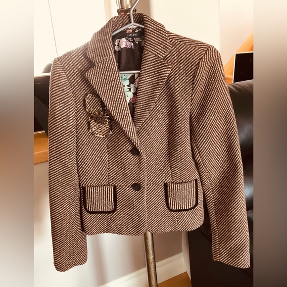 Zara Basic, Women’s Small, Fitted, Diagonal Pattern Blazer, Warm Polyester/Wool. - Picture 1 of 12